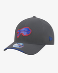 New Era Buffalo Bills 2026 Sideline Cold Weather Graphite 9FORTY M-Crown Adjustable Hat