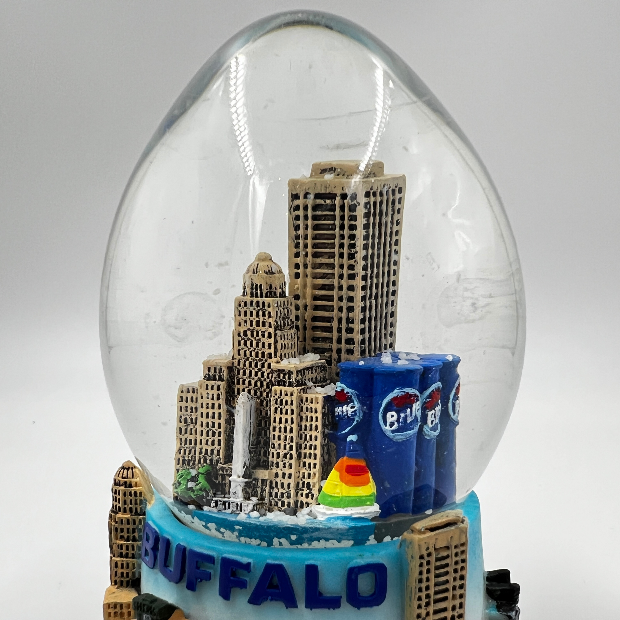 Buffalo Skyline Snow Globe