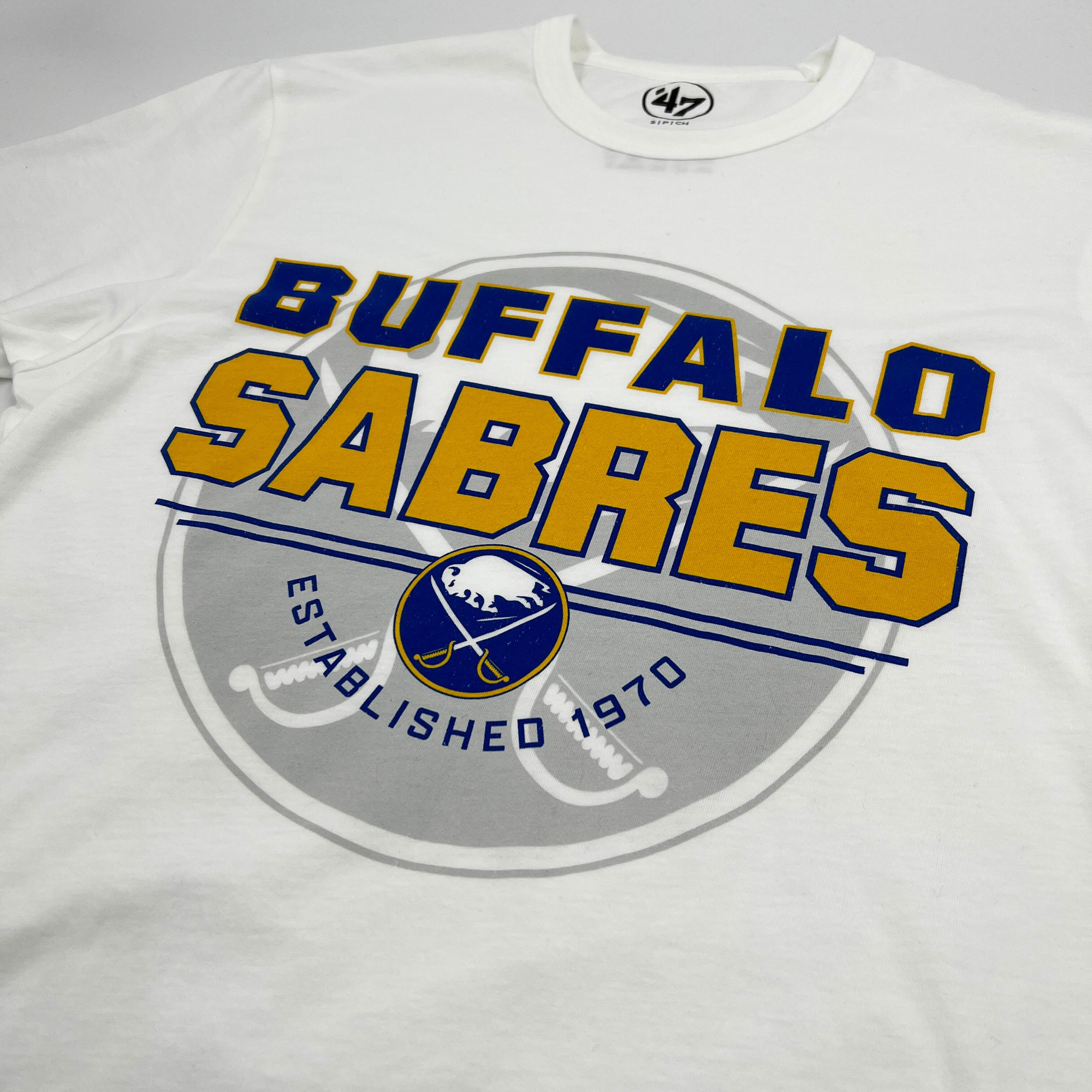 &#39;47 Brand Buffalo Sabres White Wash Short Sleeve Shirt