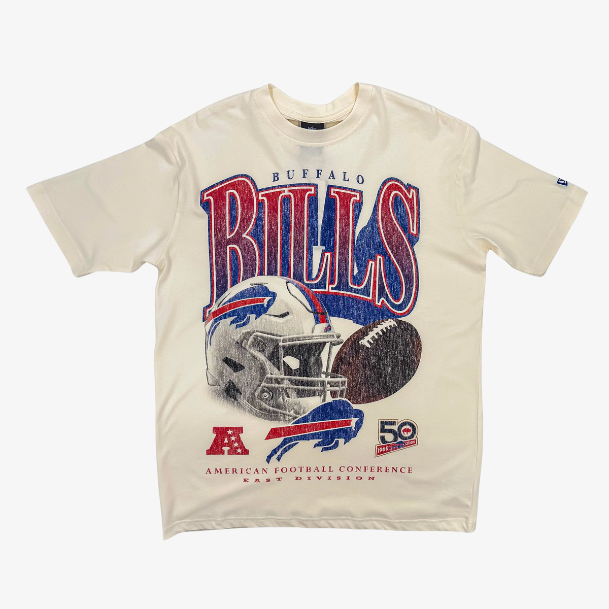 New Era Buffalo Bills cream T-shirt with distressed Bills lettering, football helmet and vintage-inspired team graphics