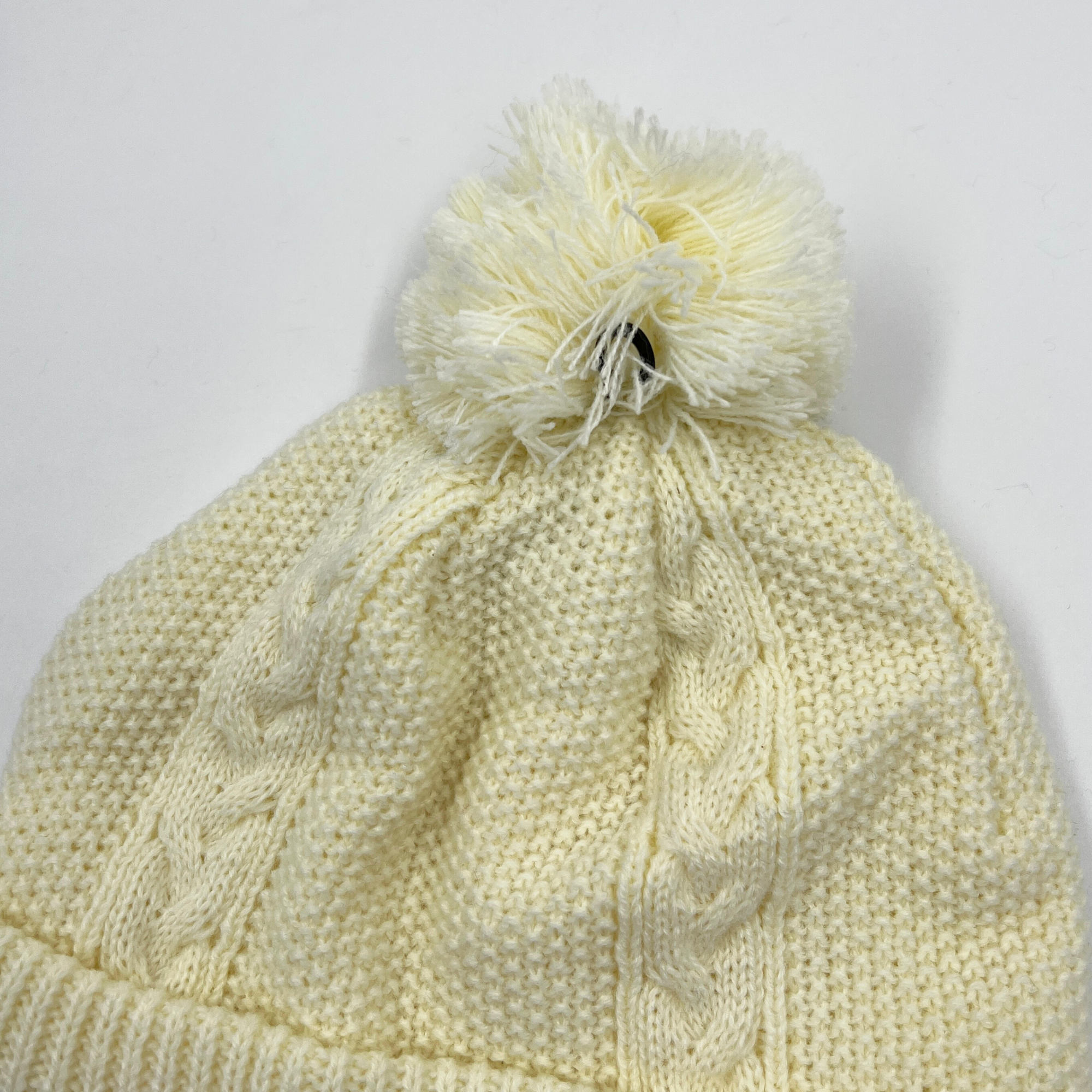 Women&#39;s Buffalo Bills Primary Logo Cream Knit Winter Hat