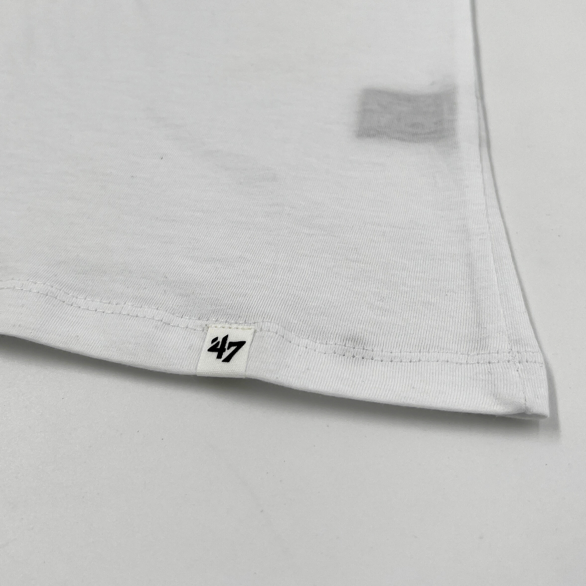 Women's '47 Brand Bills Whitewash With Charging Buffalo Logo Short Sleeve Shirt