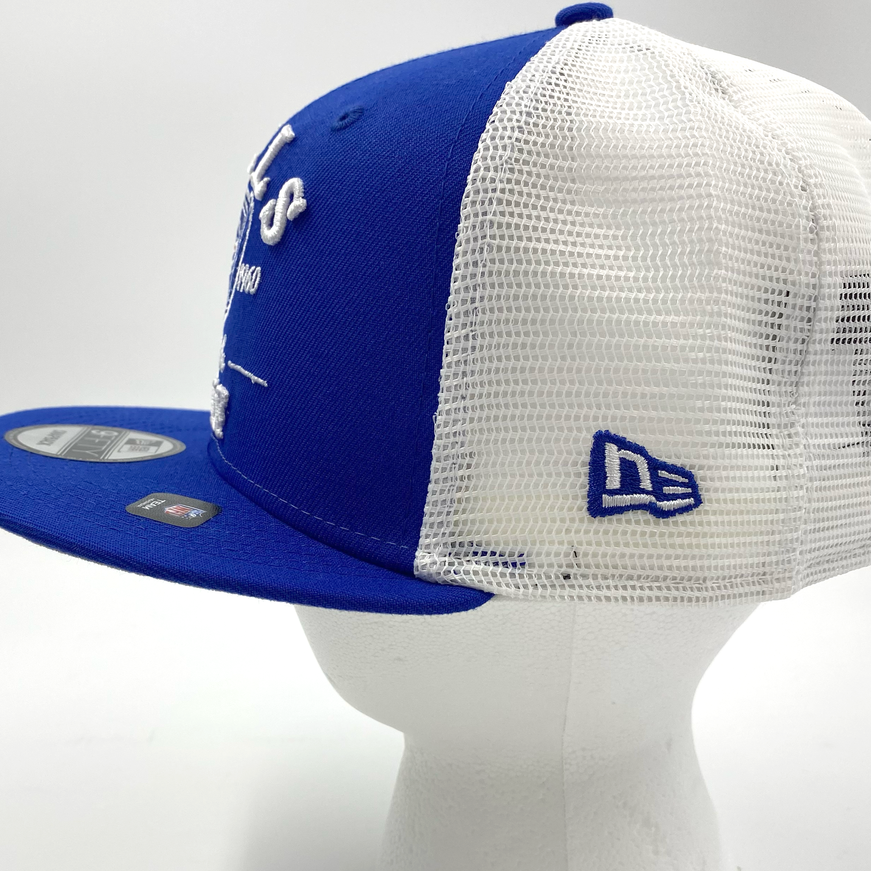 Buffalo Bills New Era Logo Patch Trucker 9FORTY Snapback Hat - Royal/White