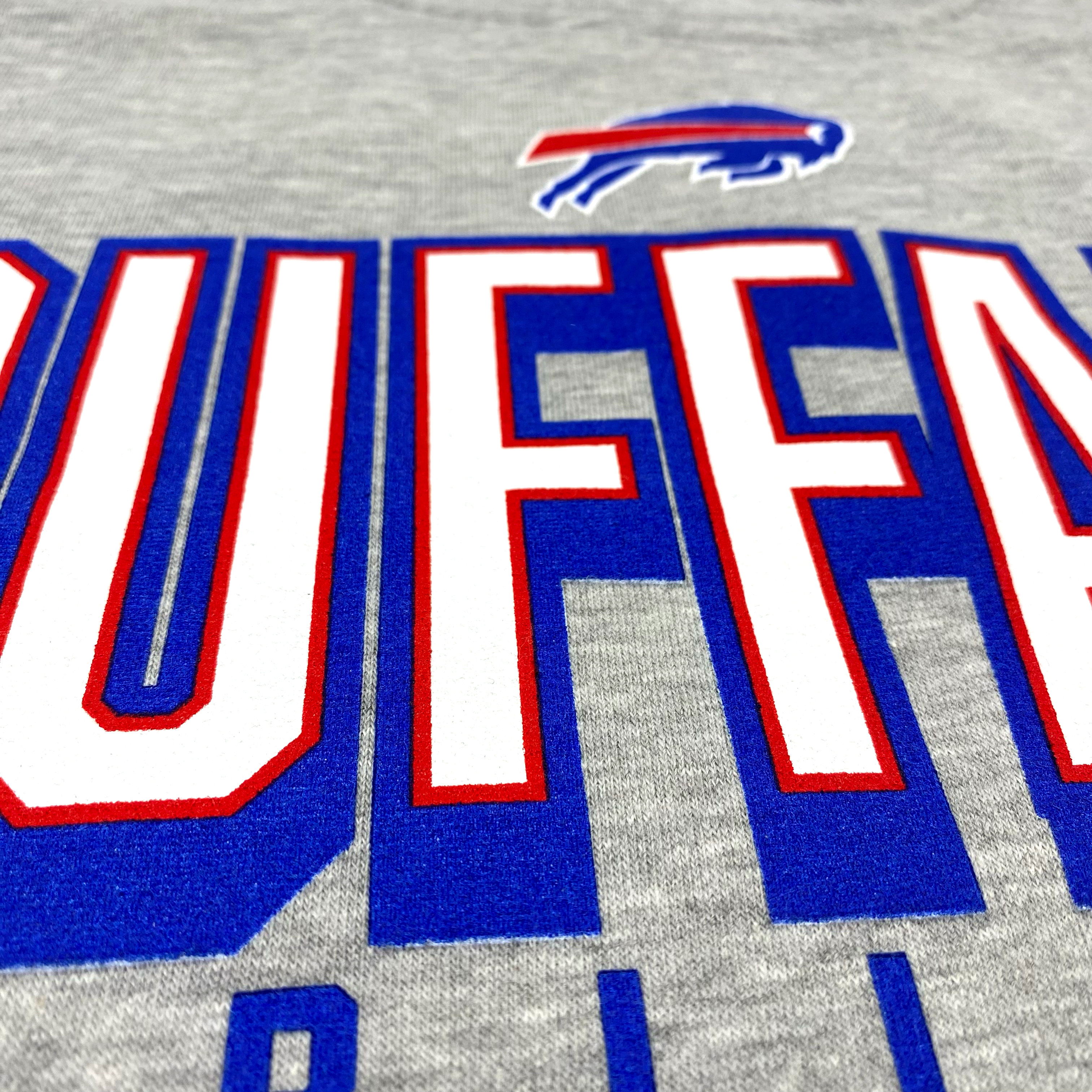 Zubaz NFL Women's Buffalo Bills Heather Gray Crewneck Sweatshirt