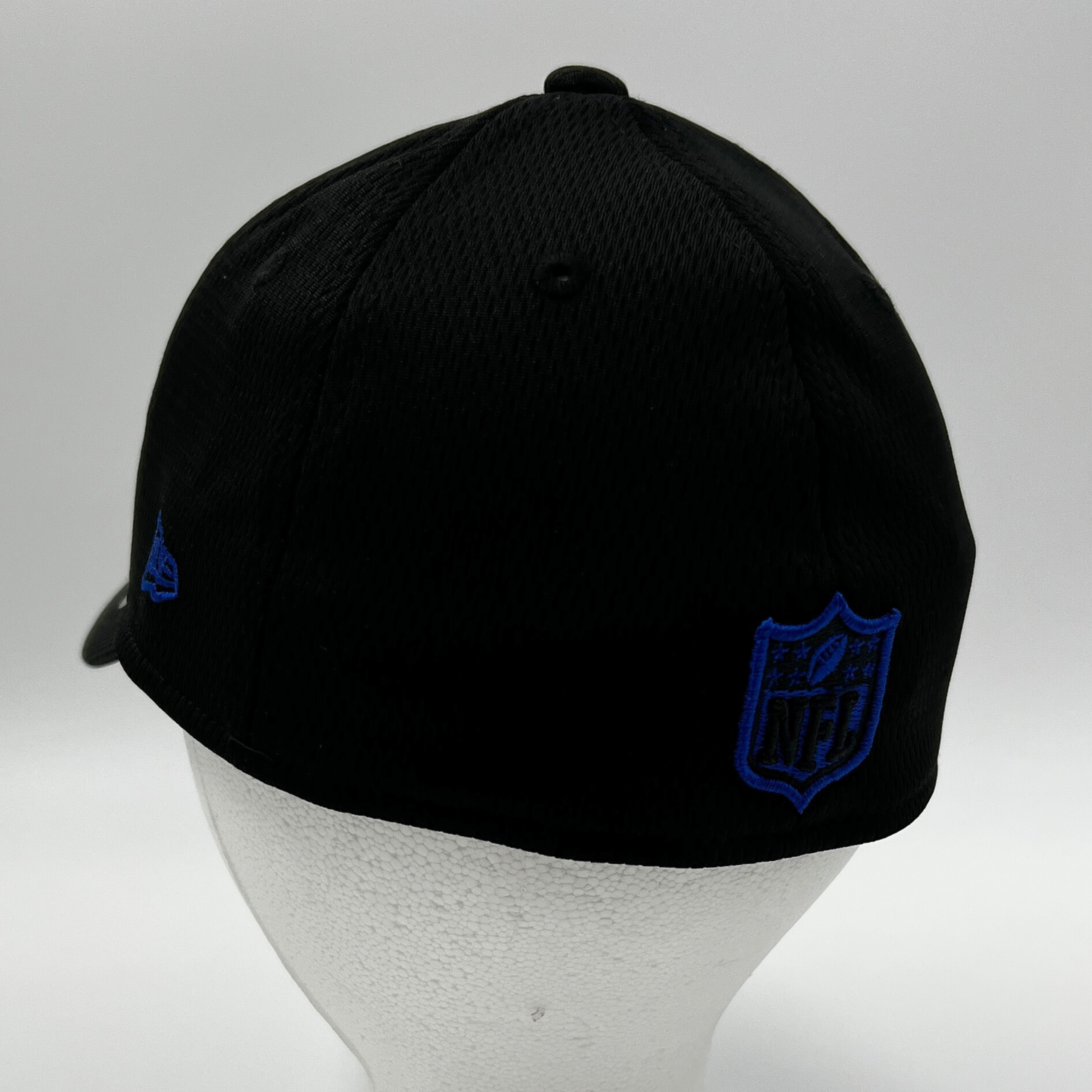 Child-Youth Bills NEW ERA 2023 TRAINING CAMP FLEX FIT HAT