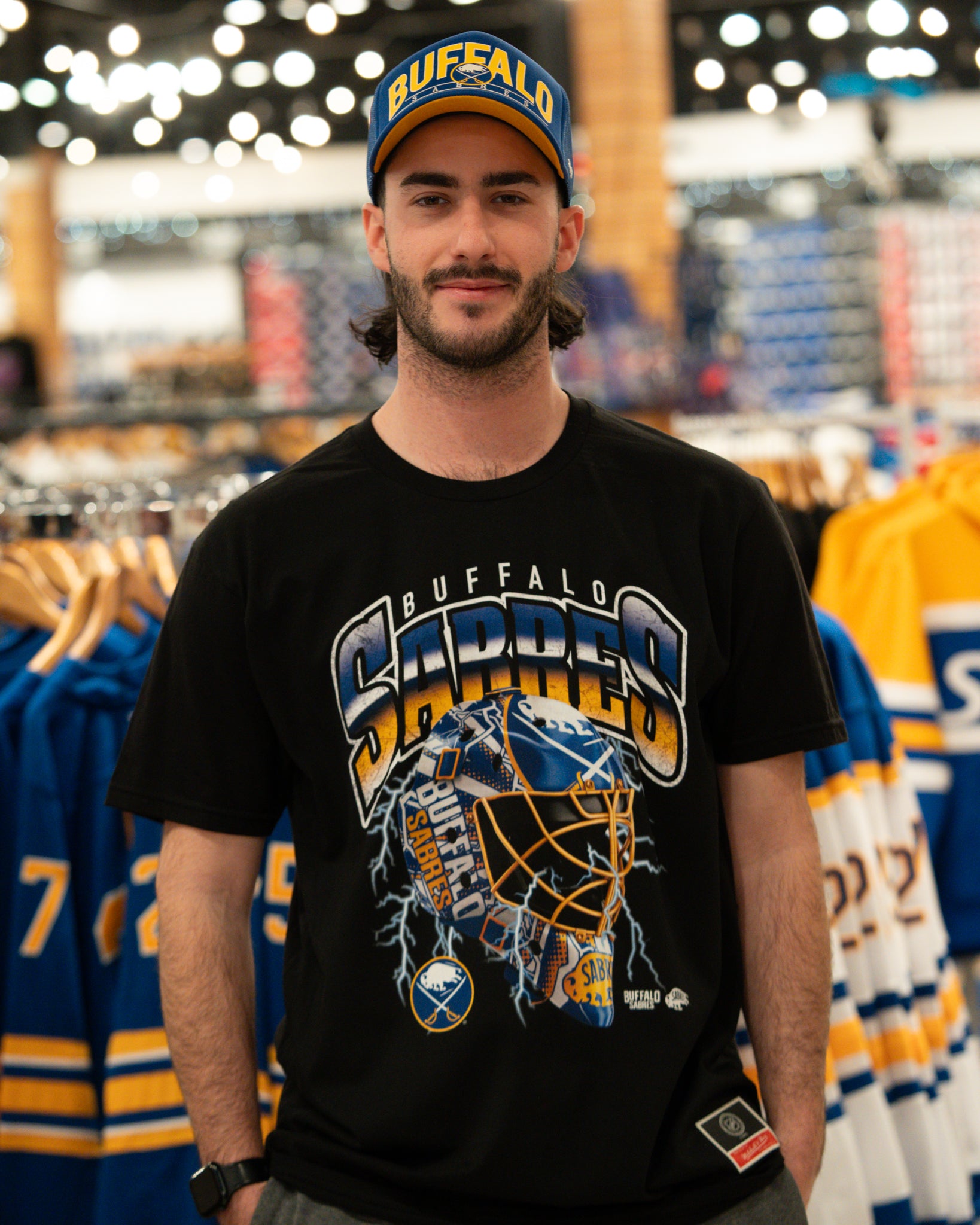 Mitchell &amp; Ness Buffalo Sabres Crease Lightening Black T-Shirt