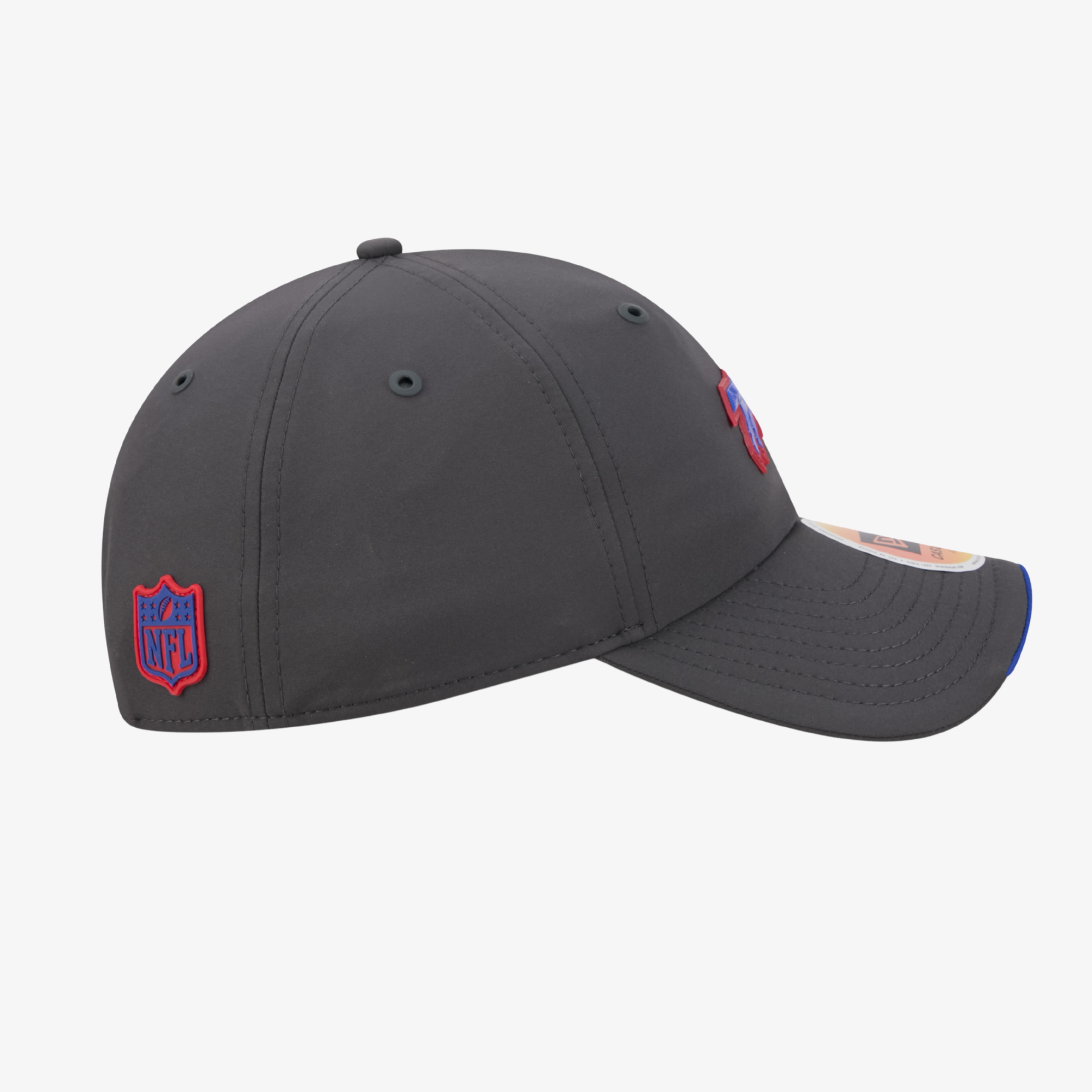 New Era Buffalo Bills 2026 Sideline Casual Classic Dark Gray Adjustable Hat