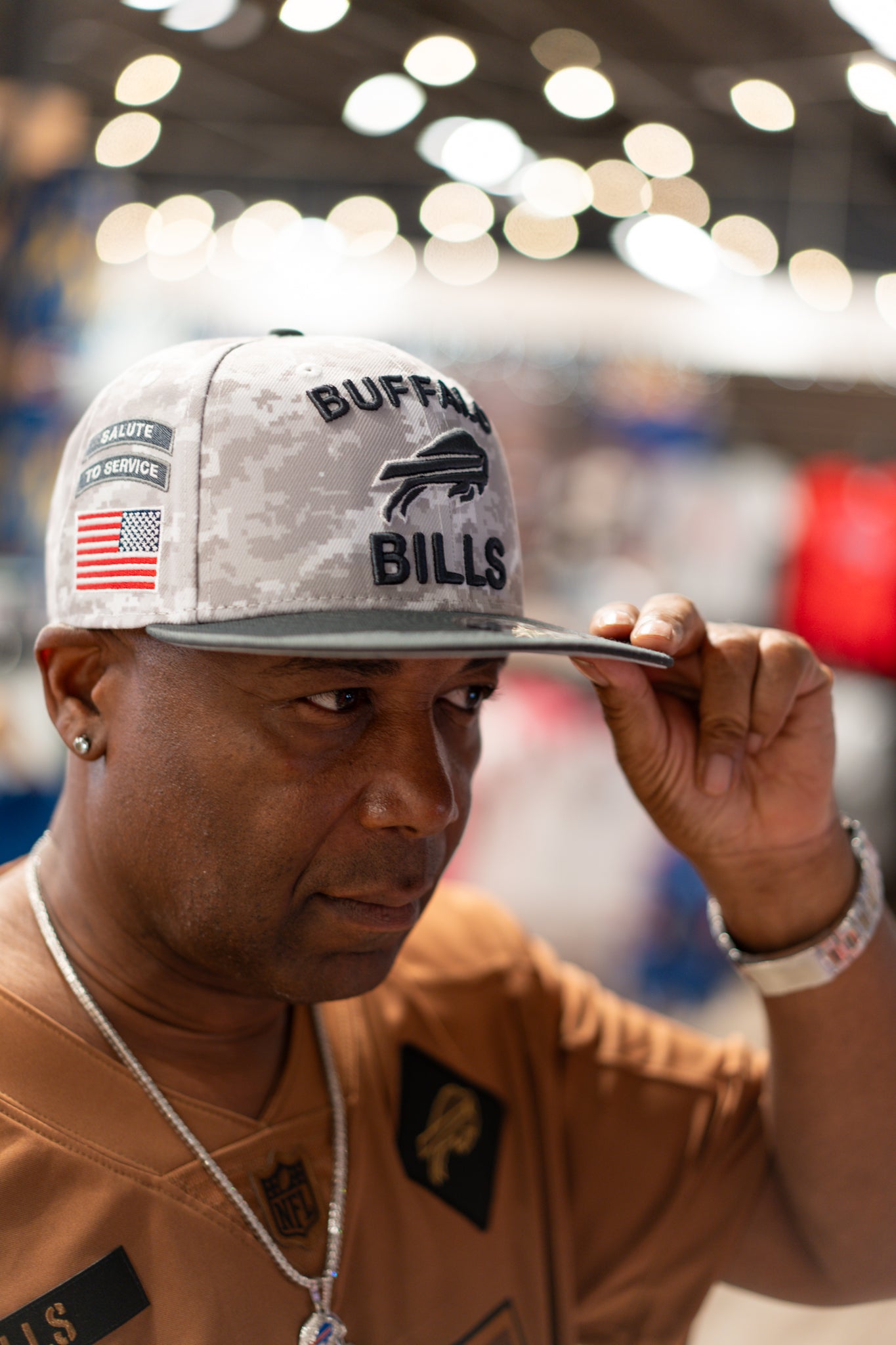 New Era 9FIFTY Bills 2024 Salute To Service Snapback