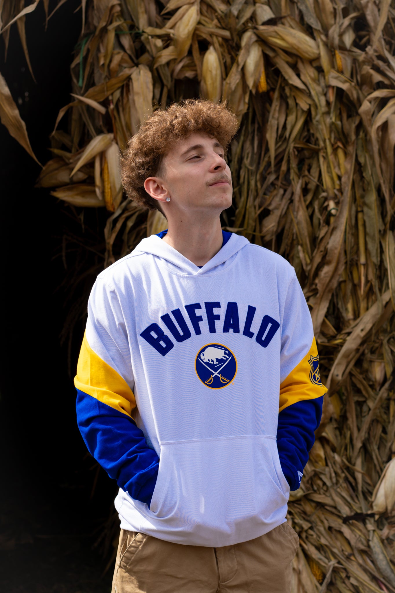 Buffalo Sabres Colorblock Starter White Pullover Hoodie