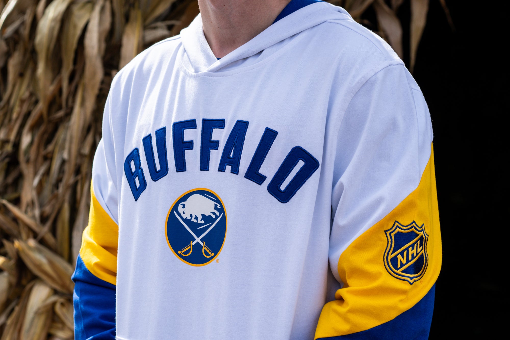 Buffalo Sabres Colorblock Starter White Pullover Hoodie