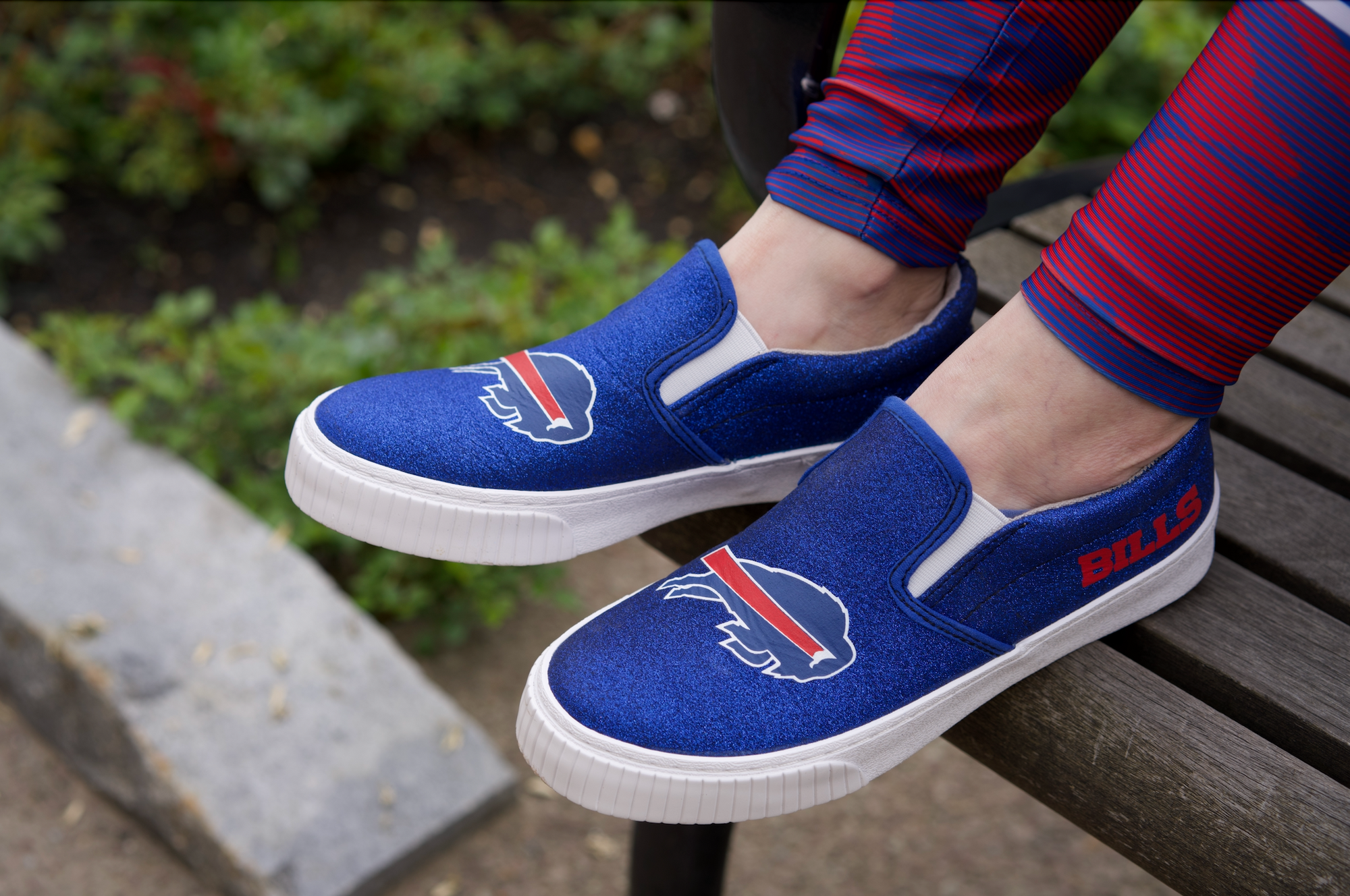 Women&#39;s Buffalo Bills Glitter Slip On Canvas Shoes