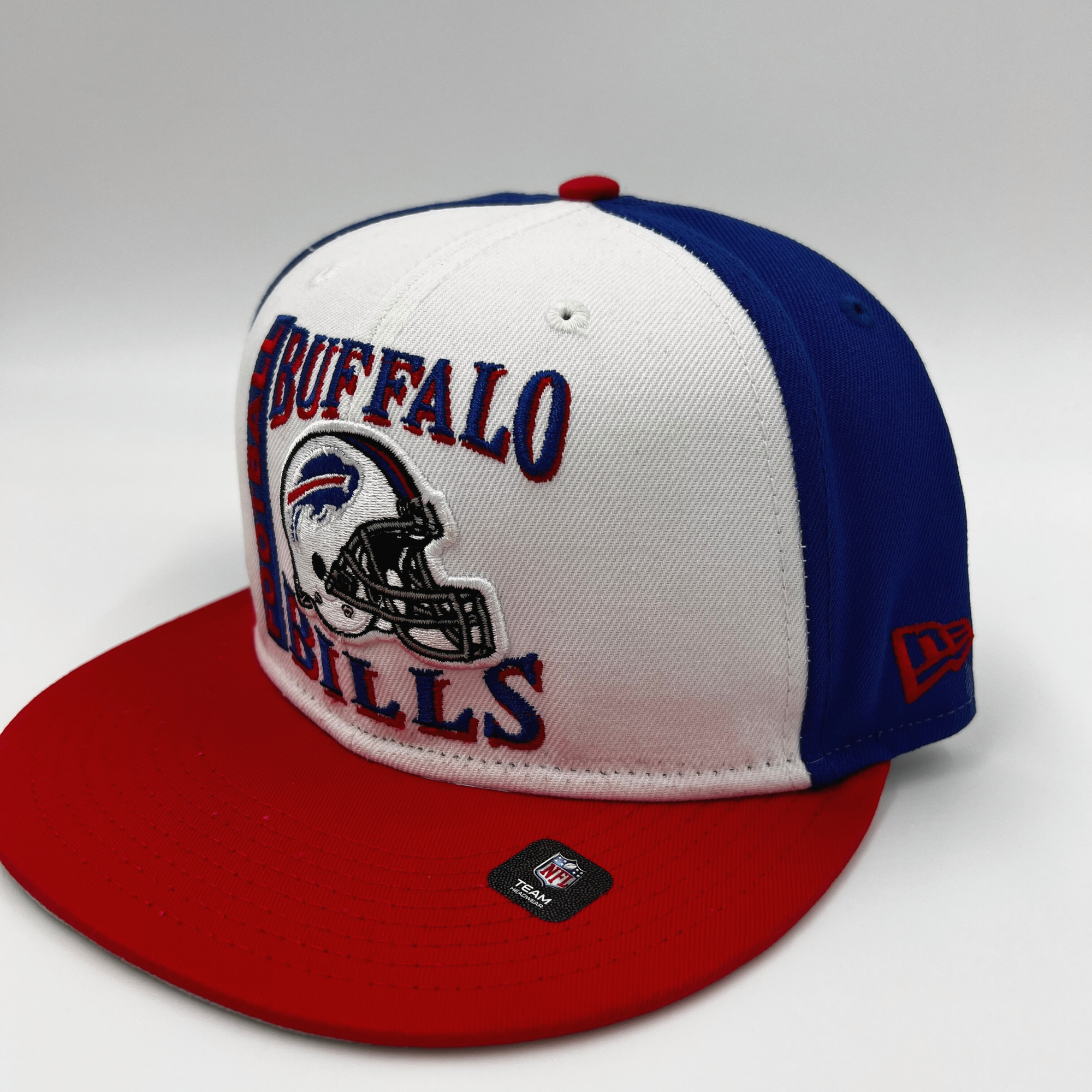 New Era Bills Retro Sport With Helmet Snapback Hat
