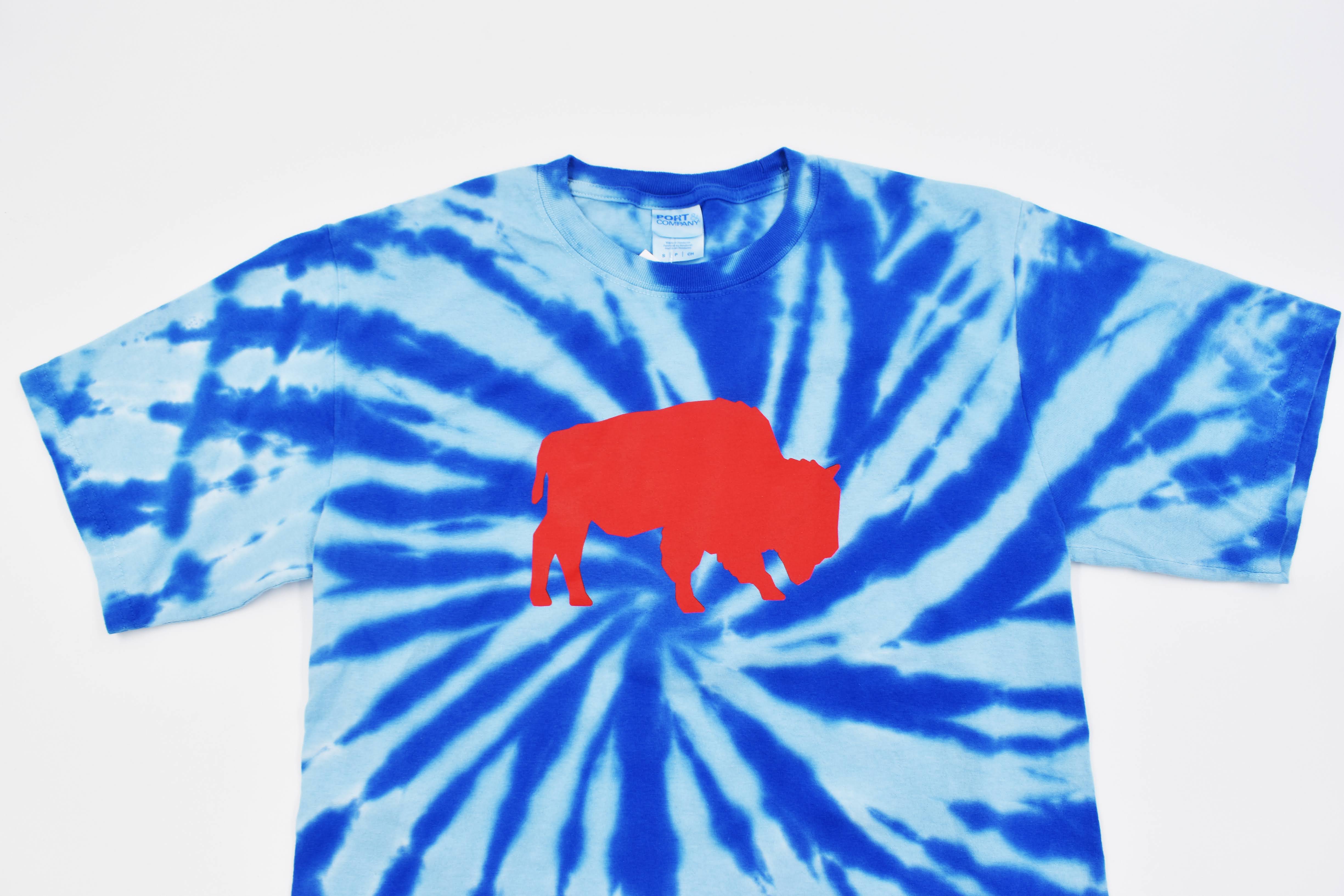 *SALE* Women's New Era Buffalo Bills Light Blue Tie Dye With Standing  Buffalo Short Sleeve Shirt