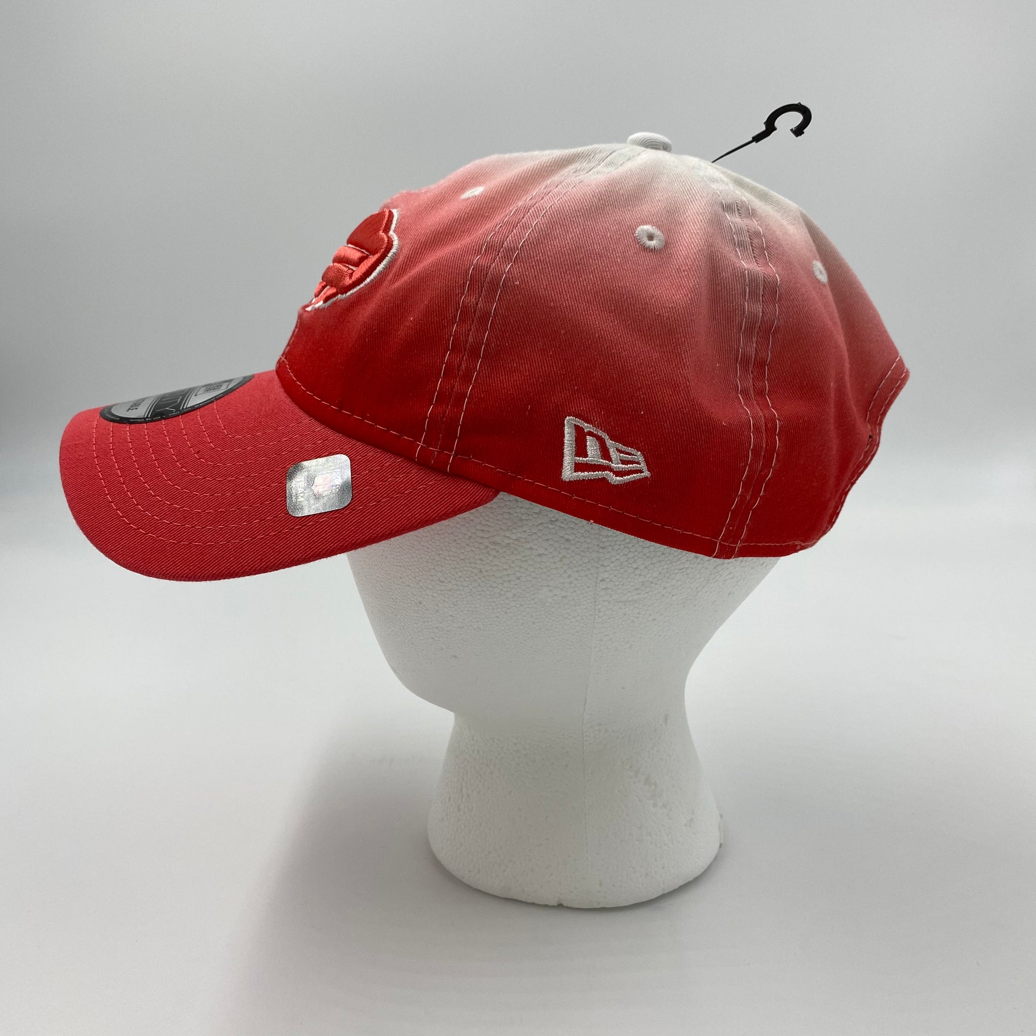 New Era Buffalo Bills Red and White Ombre Hat